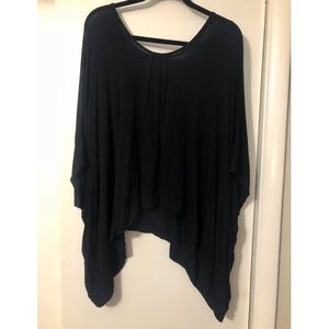 Plus- Black Flowy Top